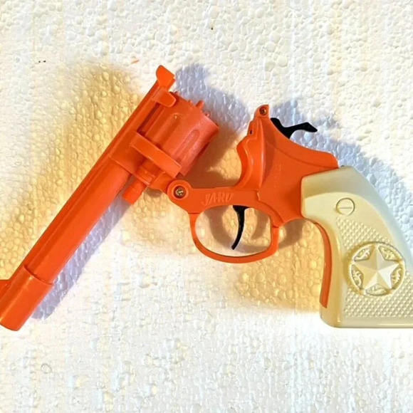 LOT OF 12 PARTY FAVORS / GIVEAWAYS WILD WEST COWBOY TOY RING CAP GUN - Picture 5 of 7